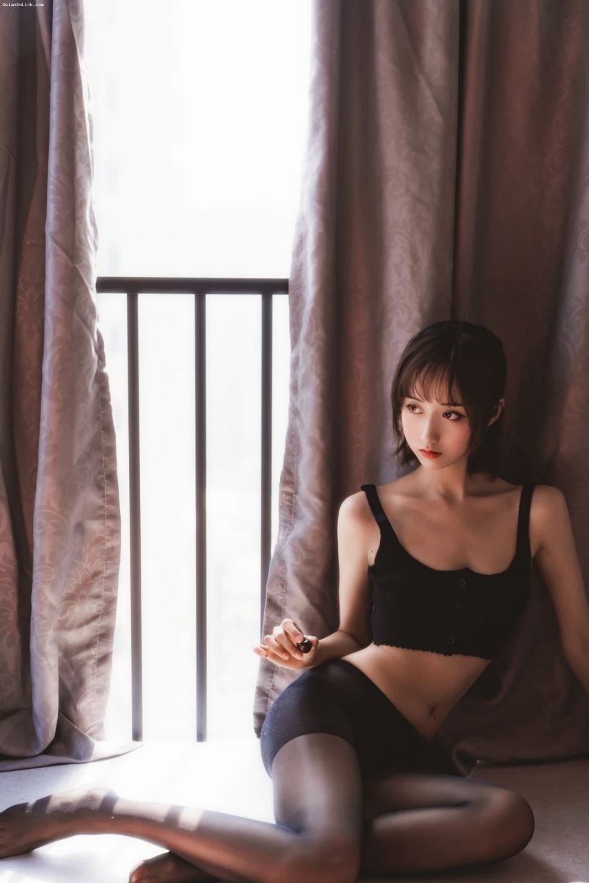 狠狠色综合网久久久久久_国产午夜成人久久无码一区二区_明星被黑人无套内谢_少妇人妻AV毛片在线看